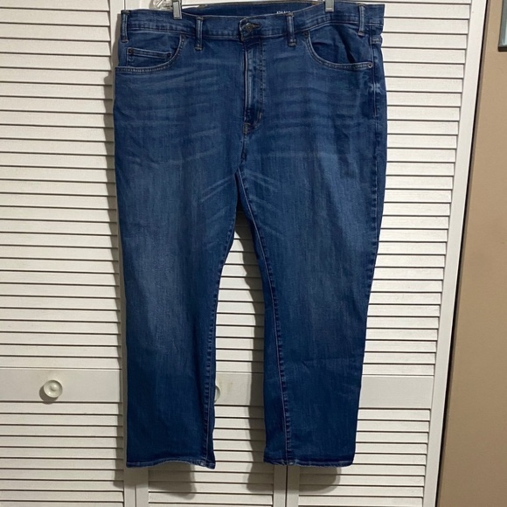 Arizona men’s Athletic Jeans please see measurements